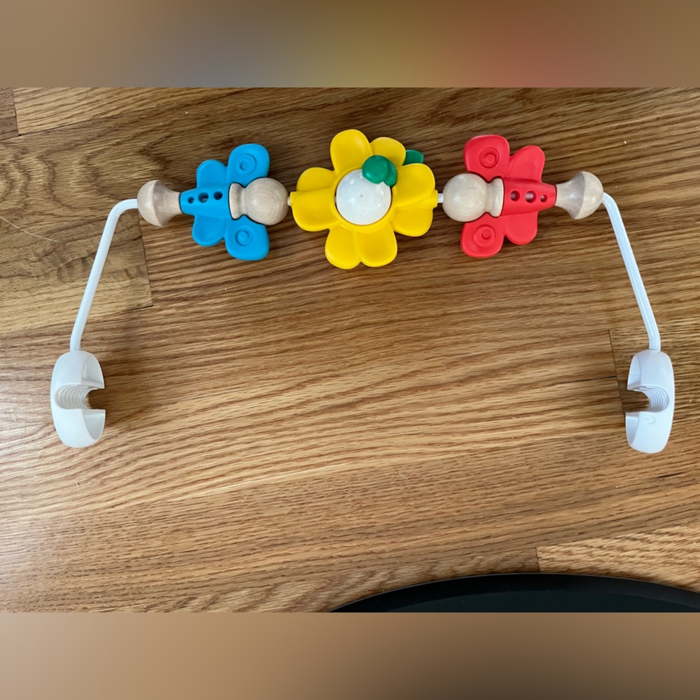 Babybjorn bouncer toy bar